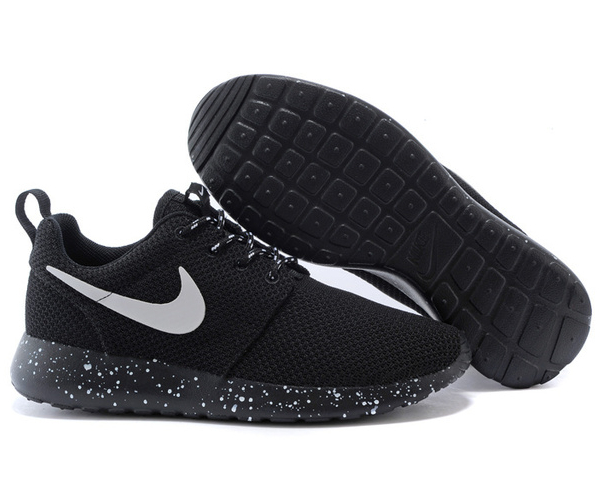 nike roshe run oreo