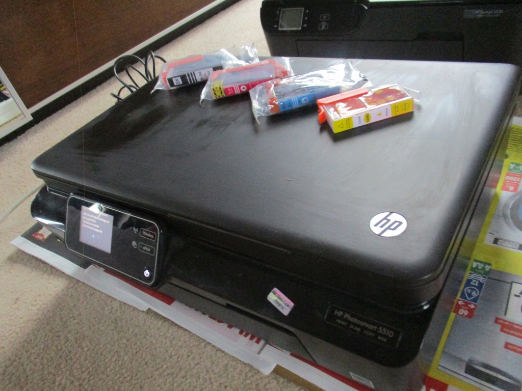 HP Photosmart 5520 + 2 komplety tuszy + kable