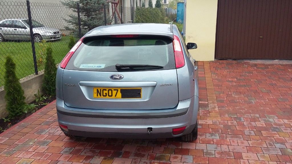lampy tylne ford Focus mk2 HB