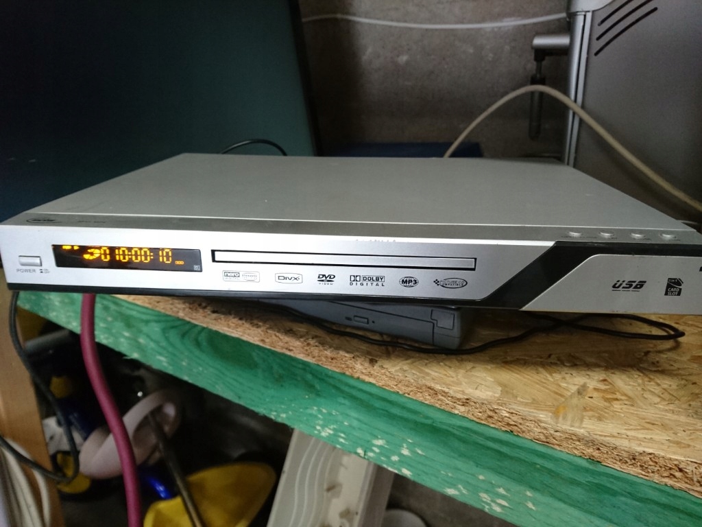 Odtwarzacz dvd Elta 8848 mp4 mp3
