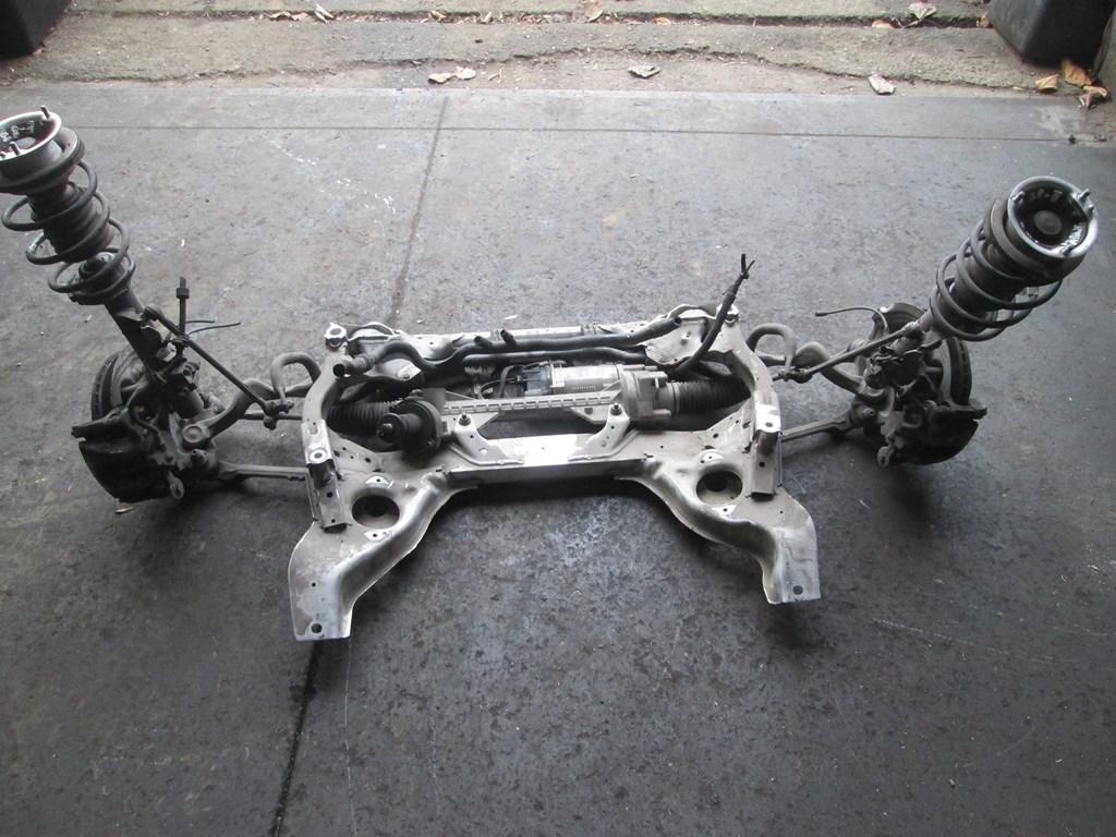 Zawieszenie przednie przód BMW 1 E87 E-87 1.6 i