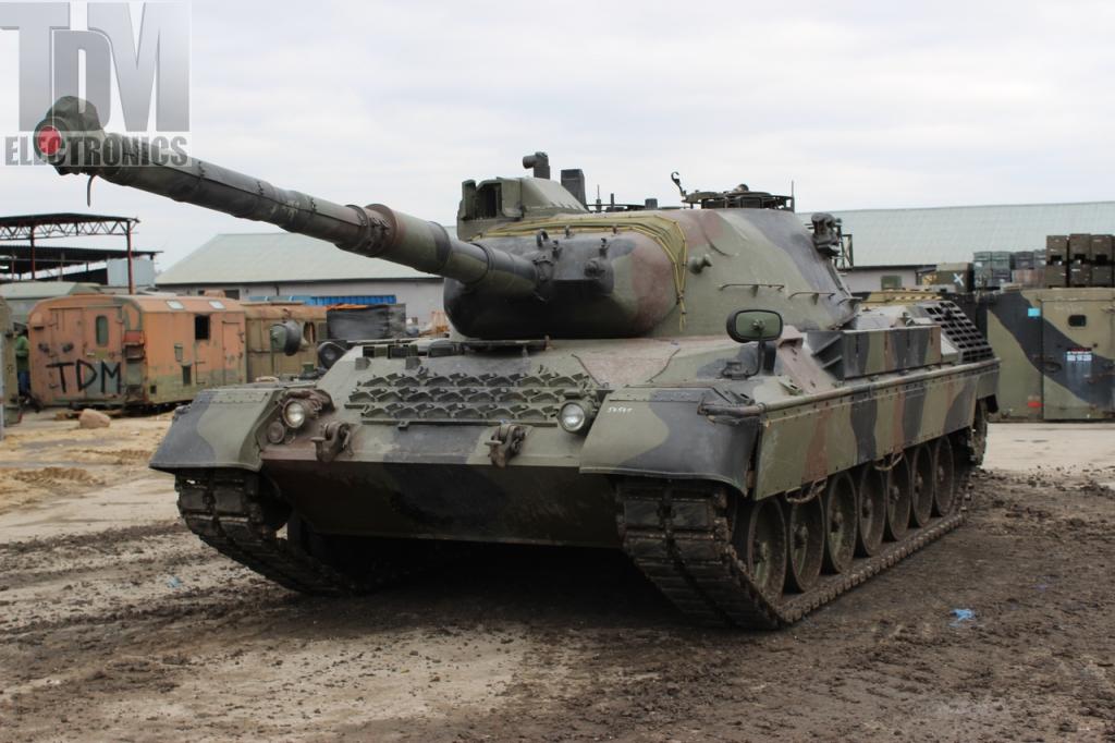 CZOŁG LEOPARD 1A5 NA POMNIK - ZDEMILITARYZOWANY