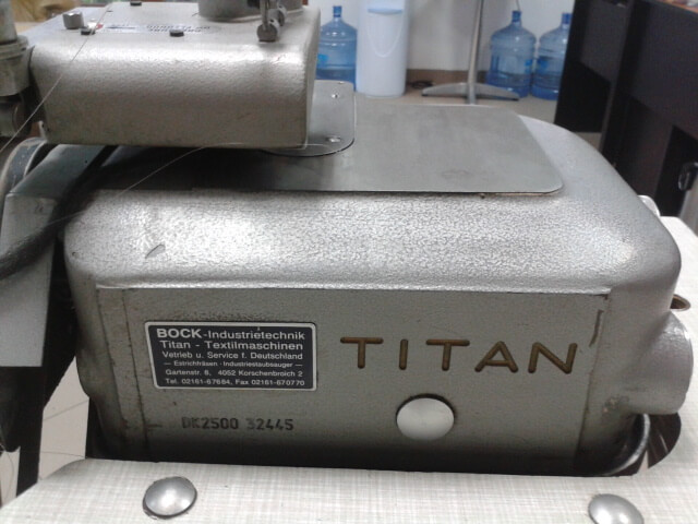 Titan Dk 2500 Overlock Do Obszywania Dywanikow Oficjalne Archiwum Allegro