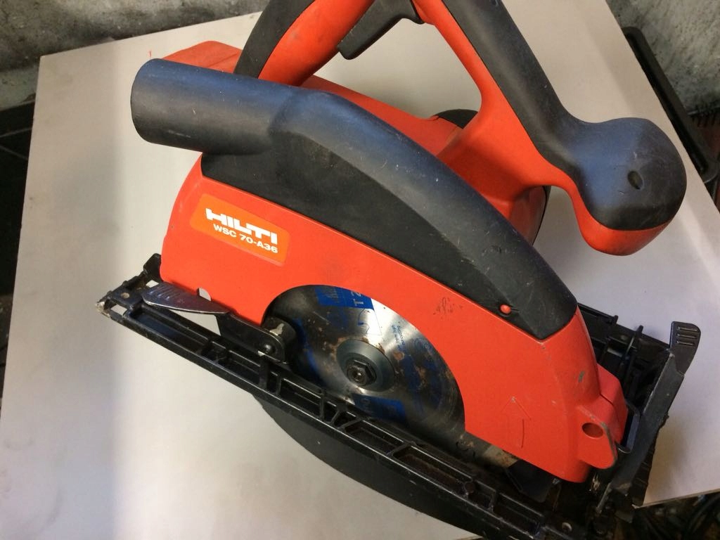 Hilti best sale wsc 70