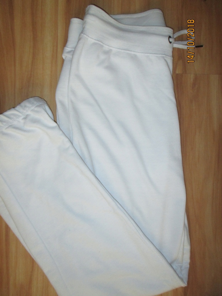 ATMOSPHERE białe dresowe spodnie FITNESS 40