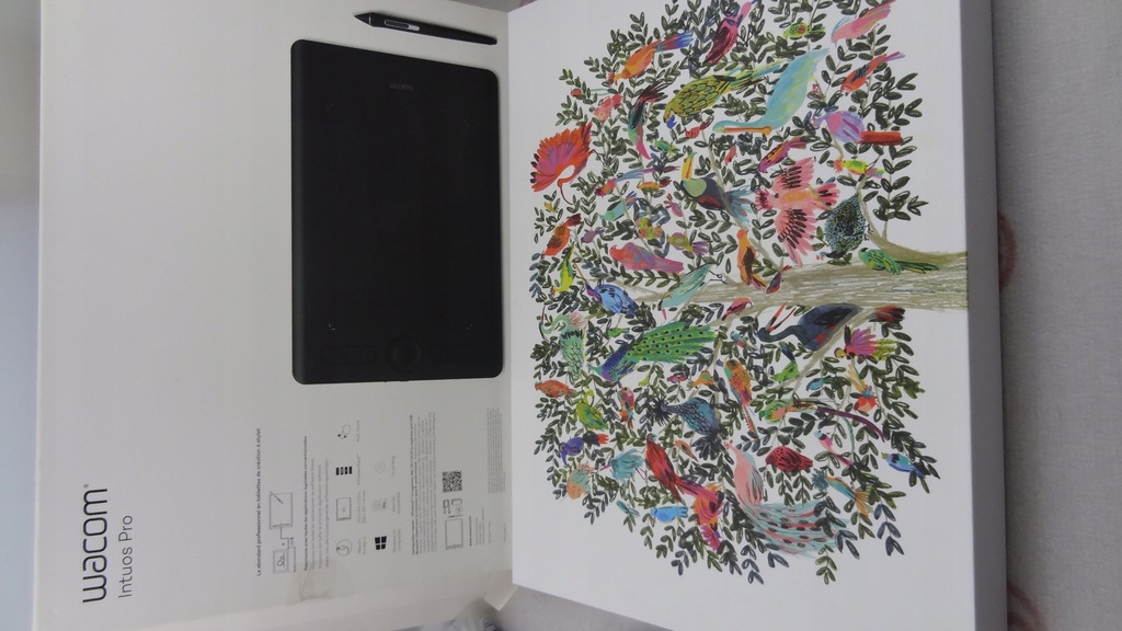 Tablet graficzny Wacom Intuos Pro Medium PTH-660