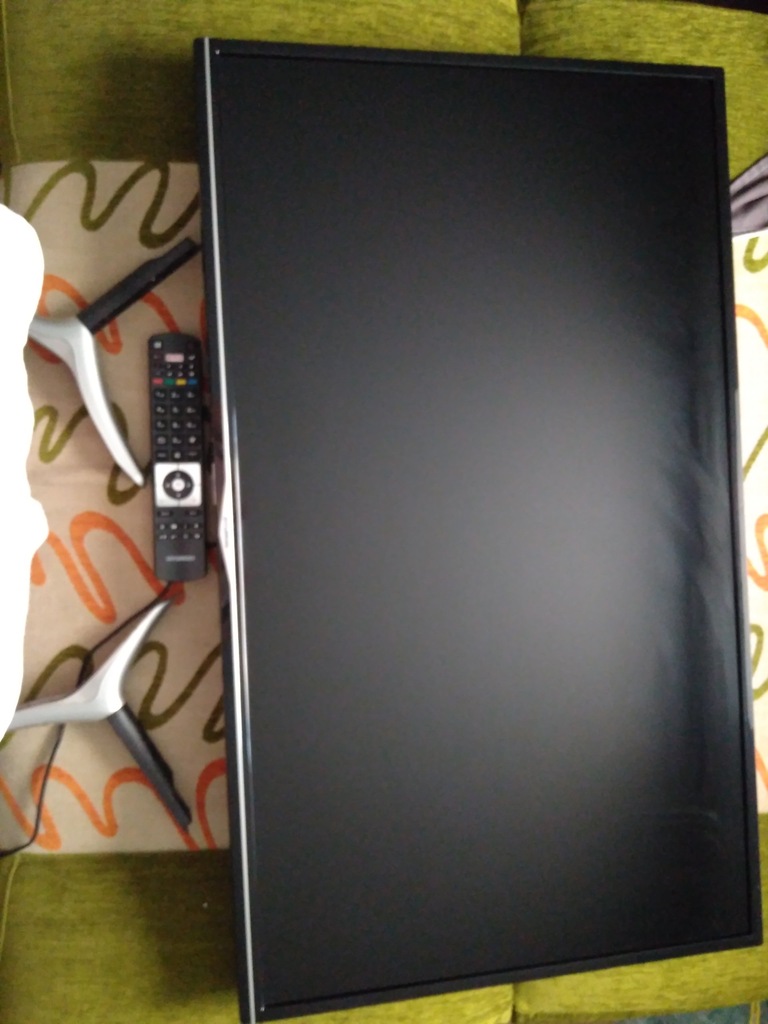 4K UHD SMART TV HYUNDAI ULS40TS298 !GWAR! 40 cali