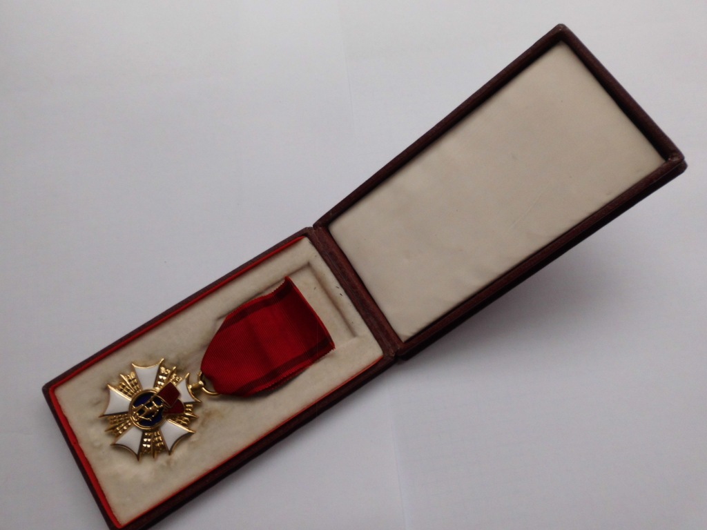 Order Sztandar Pracy II Klasy z książeczką,1979 r