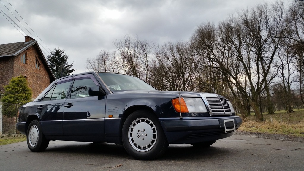 Mercedes 300E W124 - JAPONIA - FV23% - 33tys km !