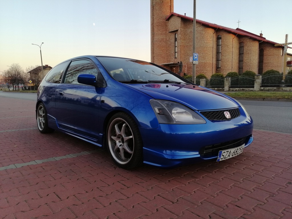 Honda Civic VII 02 1.6 LPG ISC audio zadbana