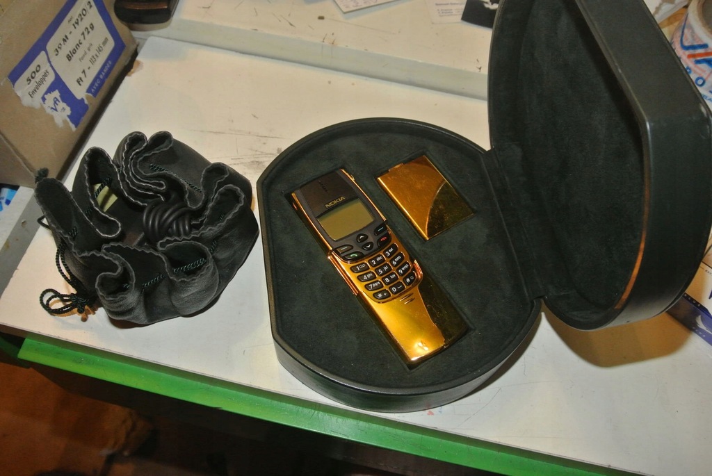 NOKIA 8810 CHYBA JEDYNY TAKI NA SWIECIE UNIKAT!!!!