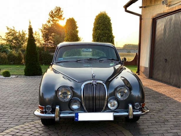 Zabytkowy JAGUAR S-Type z 1967 r