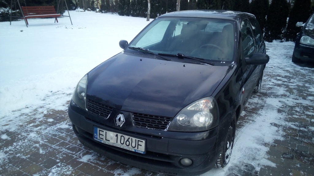 Renault Clio 2002 1.4 gaz, uszkodzony
