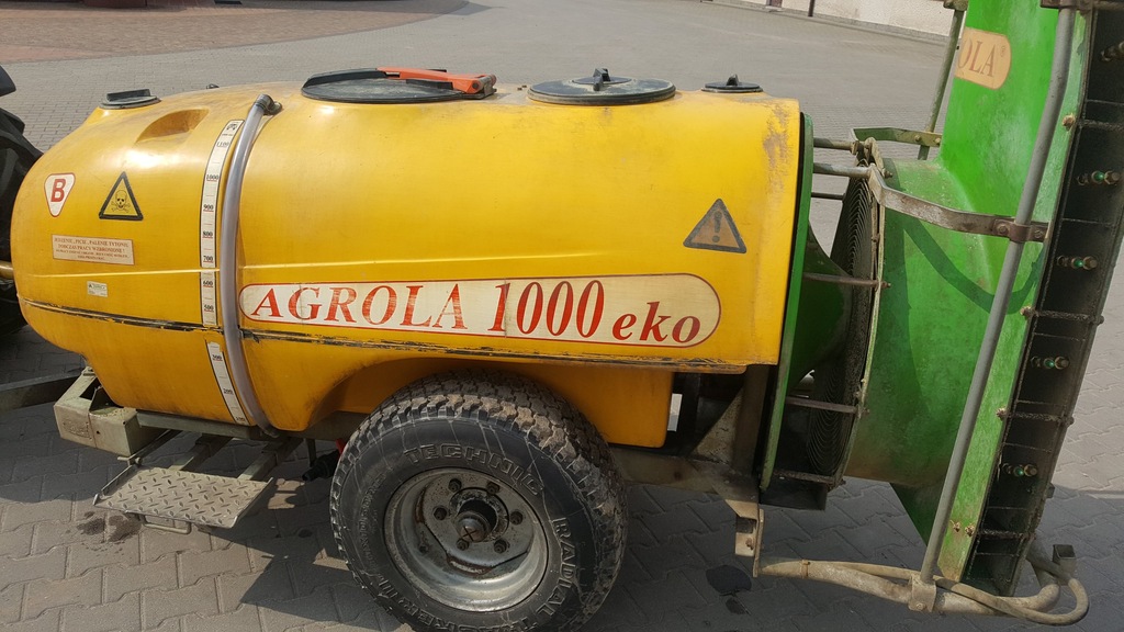 Opryskiwacz sadowniczy Agrola 1000 eko