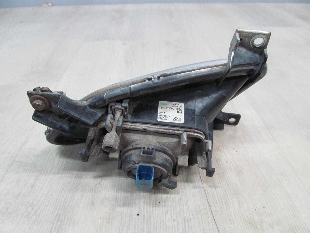 PEUGEOT 607 HALOGEN PRAWY PRZOD 1852333000