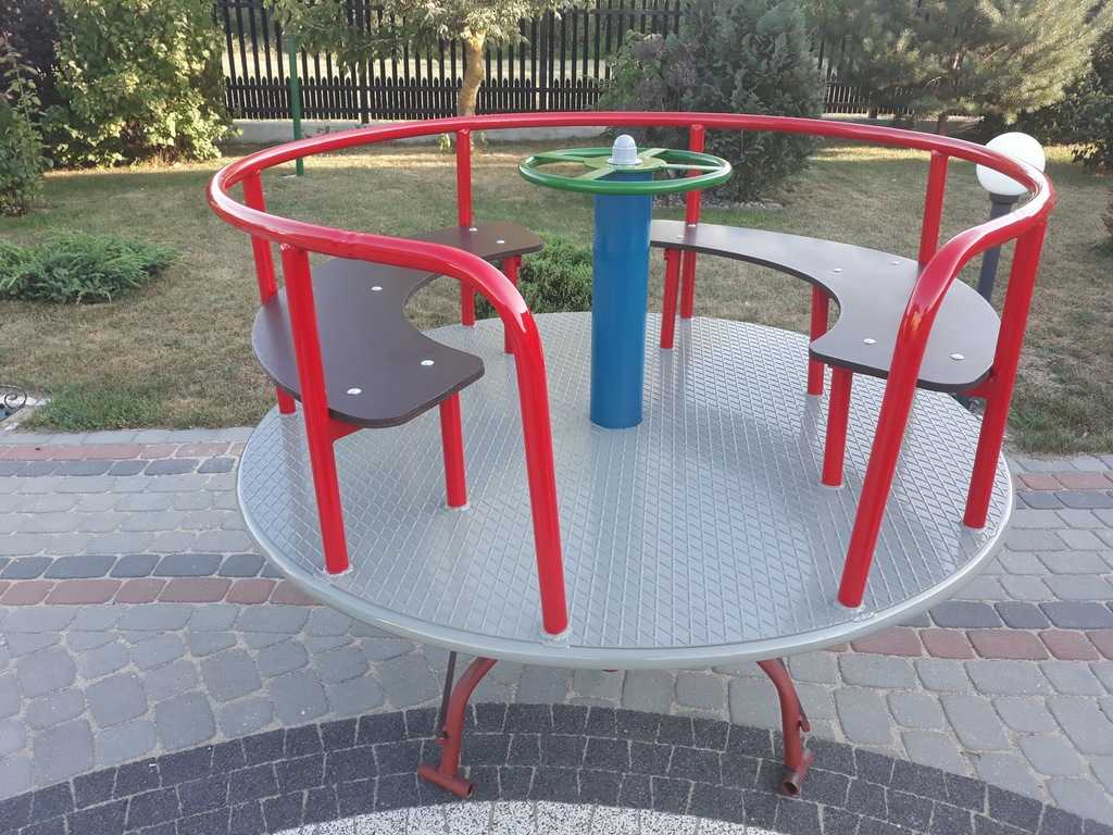 Karuzela kołowa na plac zabaw ,,TRZMIEL''