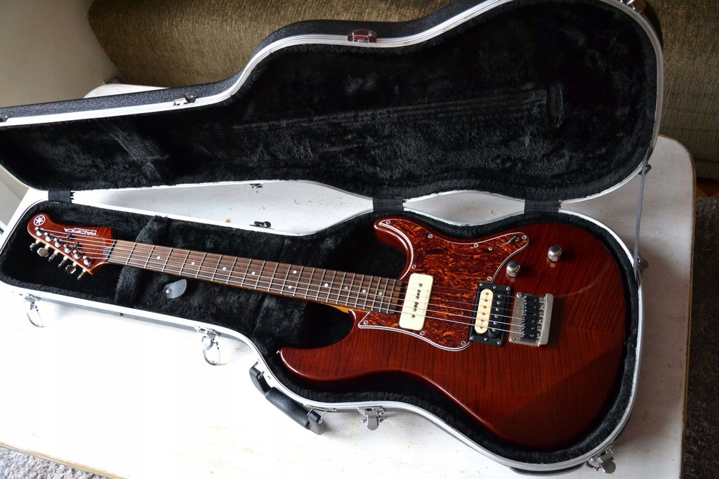 Yamaha Pacifica 611 HFM z DiMarzio Tone Zone