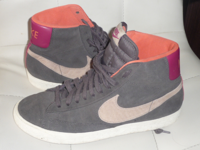 SKÓRA NATURALNA nike better world  40/25,5CM