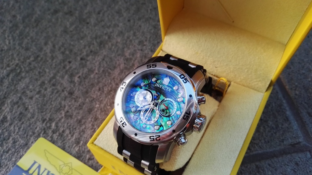 Invicta 24838 online