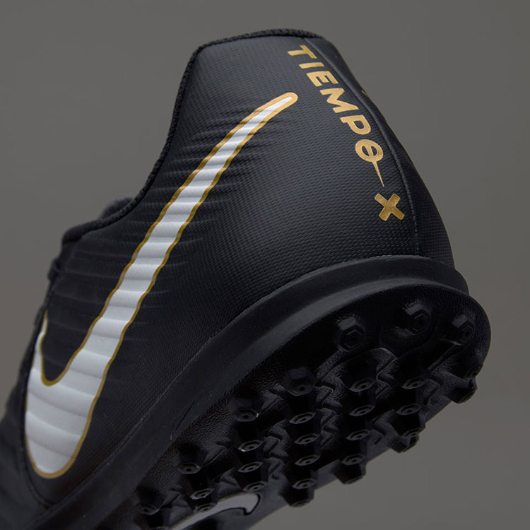 nike tiempo x rio iv