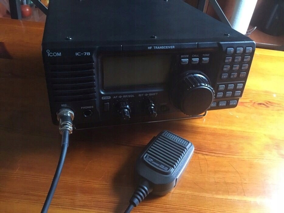 Кв радиостанция типа icom ic78 с блоком питания и афу