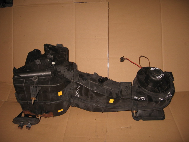 NAGRZEWNICA VW VENTO GOLF III