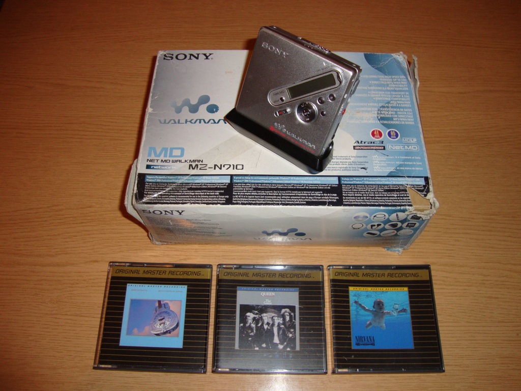 SONY NET MD WALKMAN mini disc MZ-N710