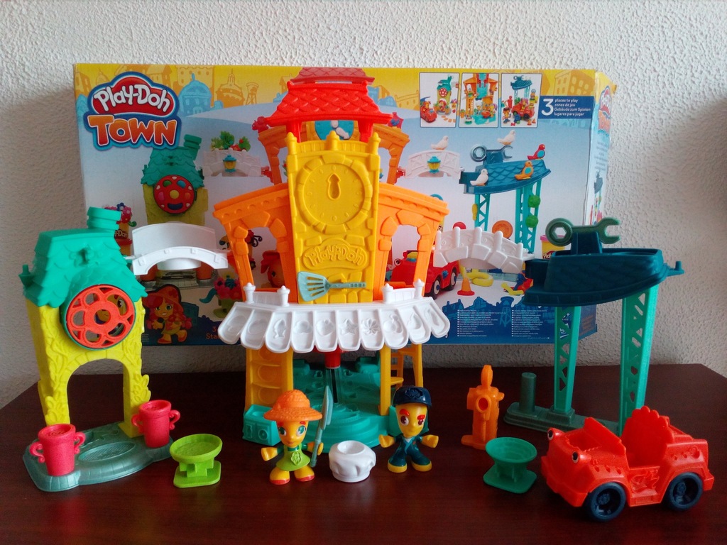 Ciastolina PLAY-DOH centrum miasta zestaw 3 w 1