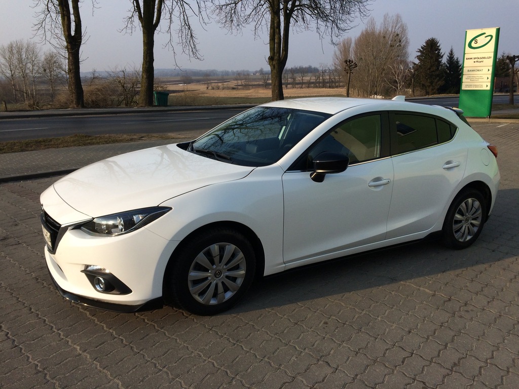 Mazda 3 2014 1.5 Benzyna 54 tyś. km Biała Perła