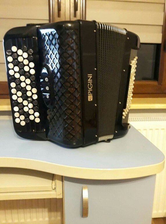 Akordeon guzikowy Pigini