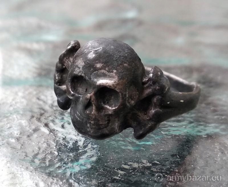 Totenkopf - sygnet kantynowy