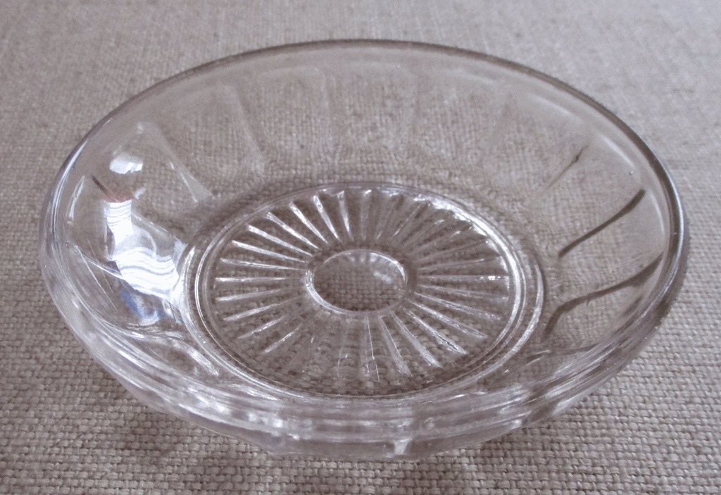 Spodeczki, talerzyki szklane zdobione 98 mm - 7szt
