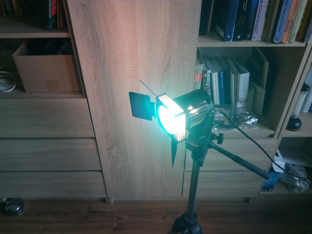 Lampa Hama Magnum 300 Zoom Electronic