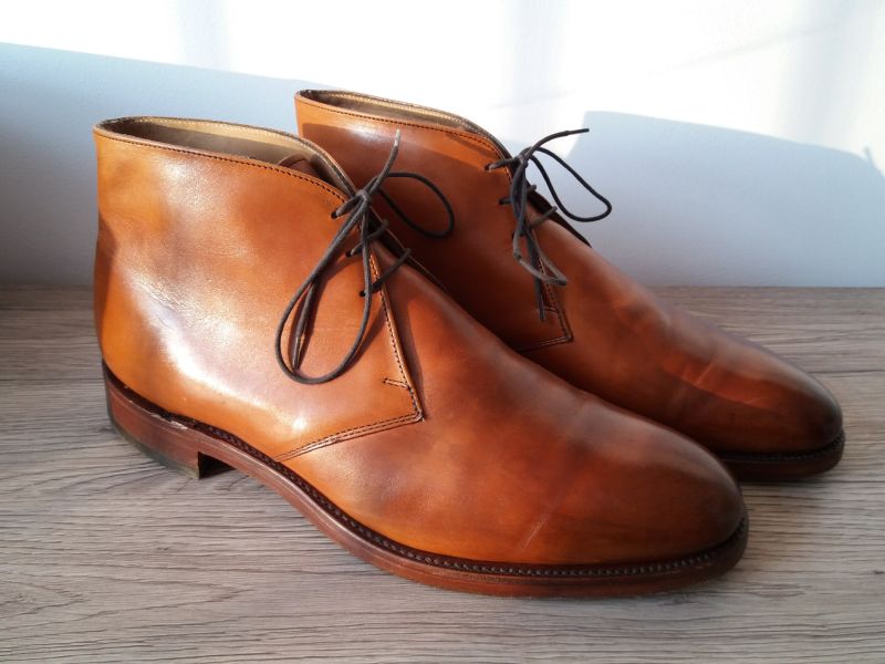 Charles tyrwhitt hotsell chukka boots