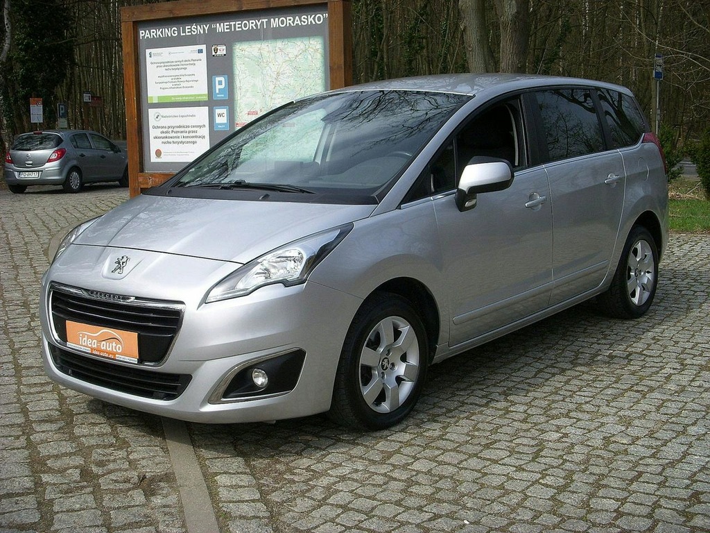 Peugeot 5008 2015