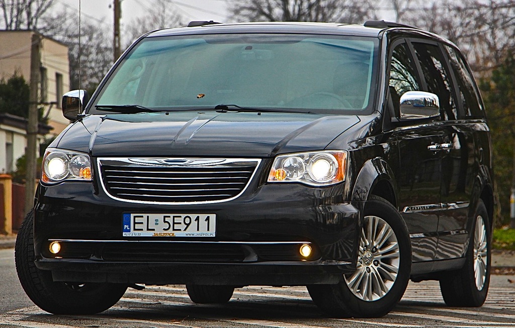 2012 CHRYSLER TOWN AND COUNTRY LIMITED BEZWYPADKOW