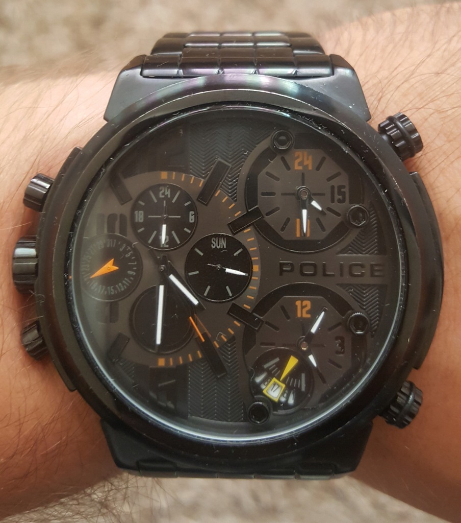 13595j police outlet watch