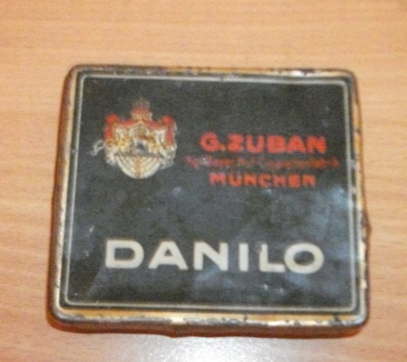 Pudełko po papierosach Danilo P