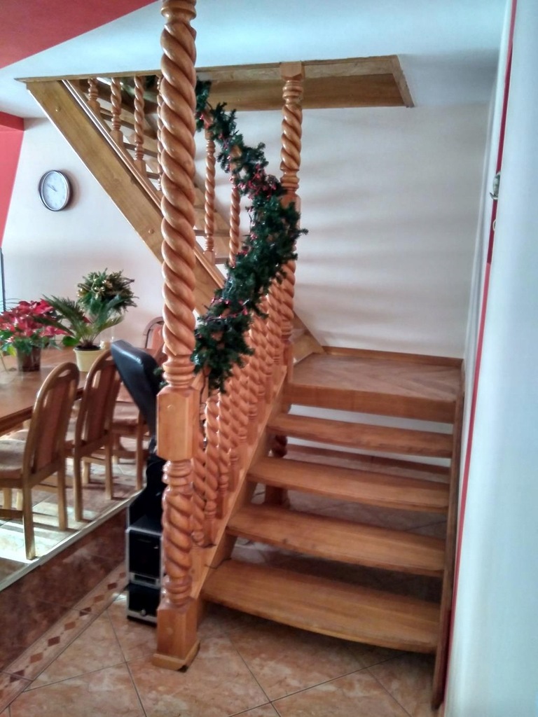 schody drewniane Dąb Dębowe z podestem łamane