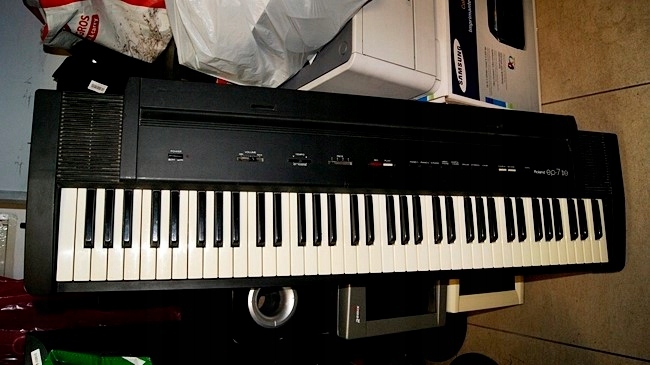 KEYBOARD ROLAND EP-7 II DIGITAL PIANO