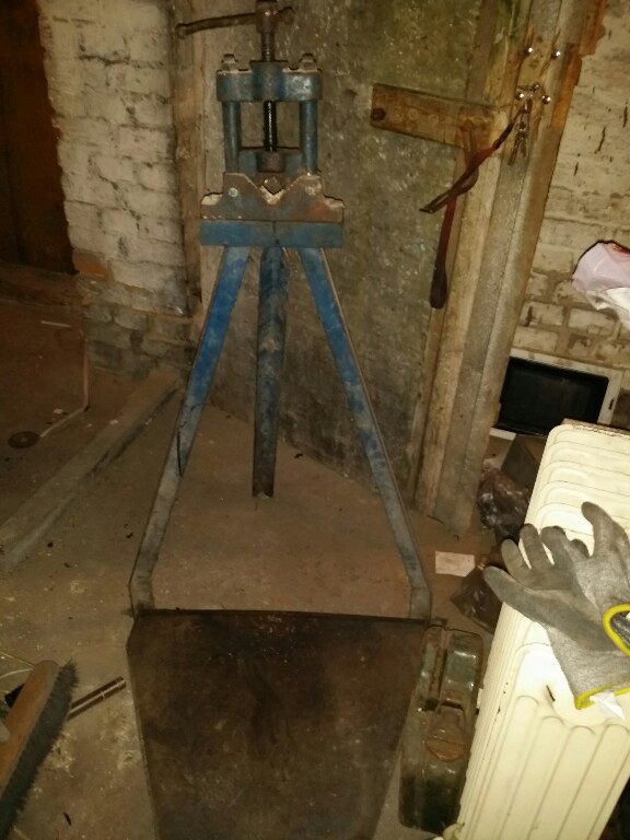 IMADŁO HYDRAULICZNE TRÓJNÓG
