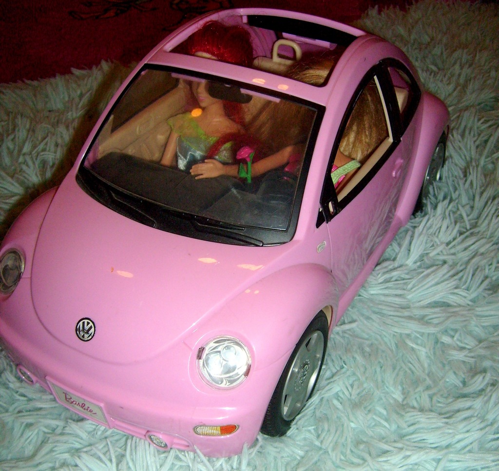Mattel Barbie Różowy Samochód Garbus VW Beetle