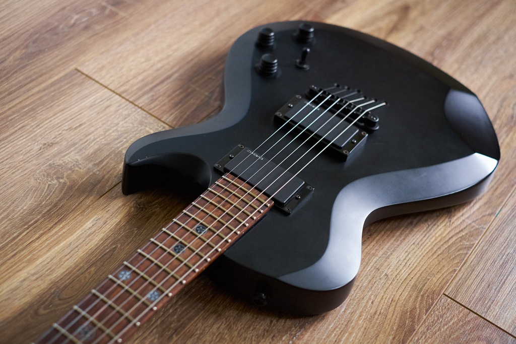 Gitara elektryczna Cort EVL-Z4, EMG HZ4 USA