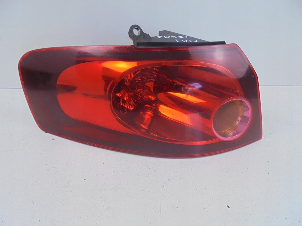 LAMPA TYŁ TYLNA LEWA FIAT CROMA