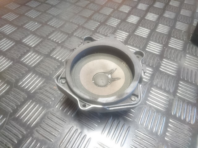 Audi A4 B5 Głośnik prawy przód BOSE 8D0035411C
