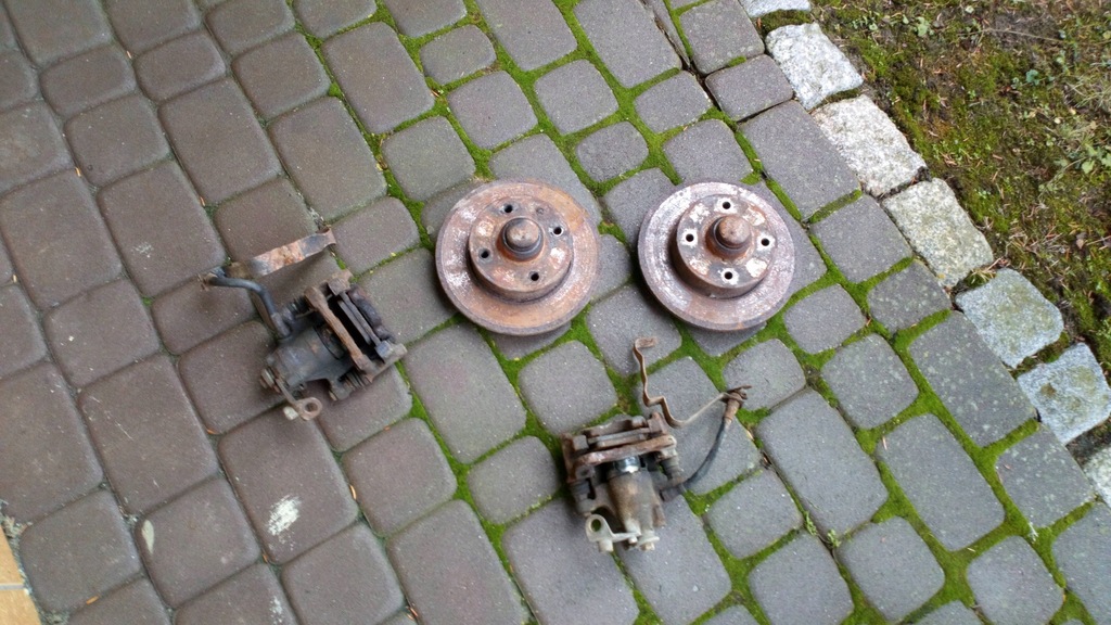 Vw golf III 3 SWAP TARCZ TYŁ HAMULCE