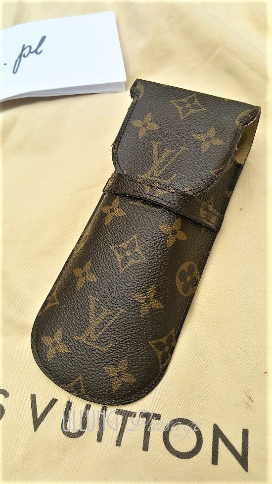 LOUIS VUITTON ETUI na OKULARY MONOGRAM CANVAS AUTH