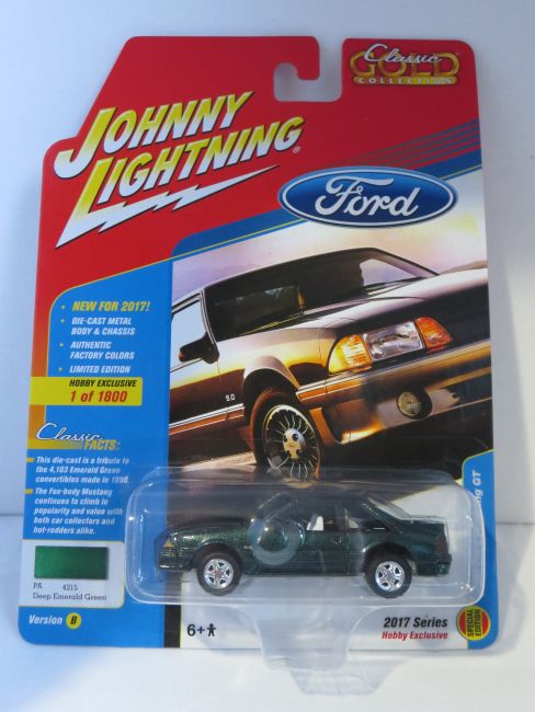 Johnny Lightning 1:64 Ford Mustang GT 1990 green