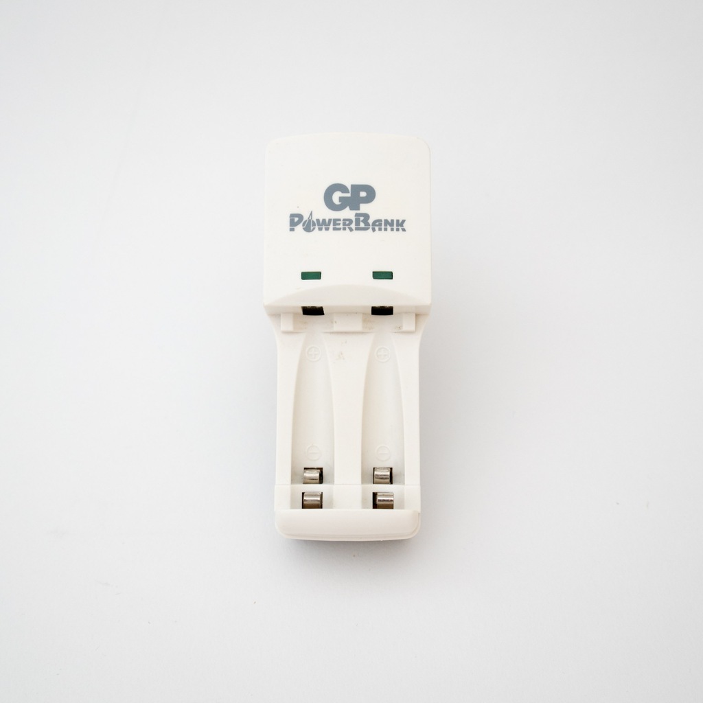 Ładowarka GP Mini PowerBank 2 AA / 2 AAA GPKB02GS - 7556454154 ...