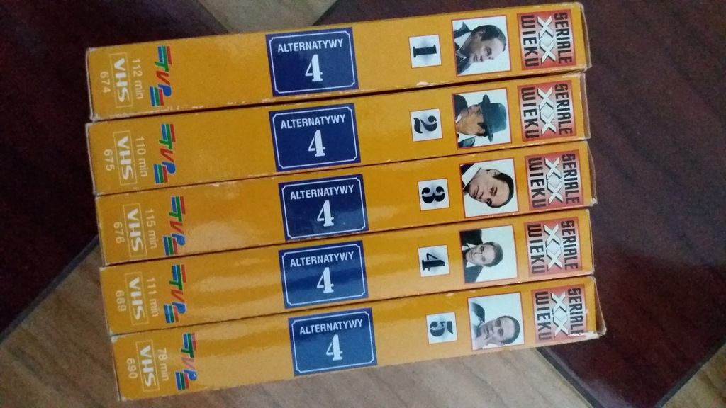 ALTERNATYWY 4 Cały serial na VHS Oryg.